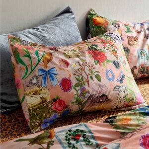Curious Collage Breezy Cotton Percale Sham Set